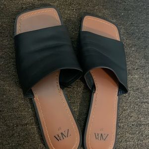 Zara Black sandals 7